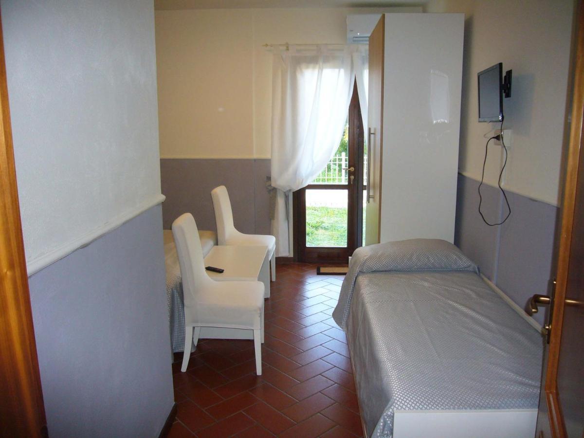 Il Giardino Di Zio Bed & Breakfast Pisa Bagian luar foto